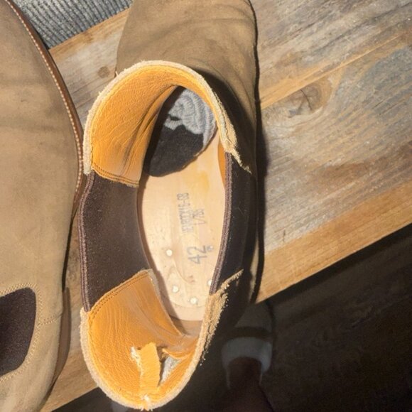 Saint Laurent mens Chelsea tan suede Boots Size 42 preowned main image 8